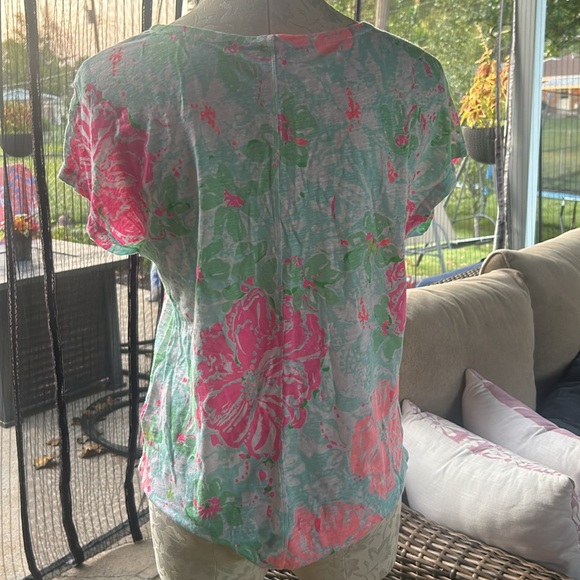 Lilly Pulitzer Linen V Neck Top - Picture 3 of 8